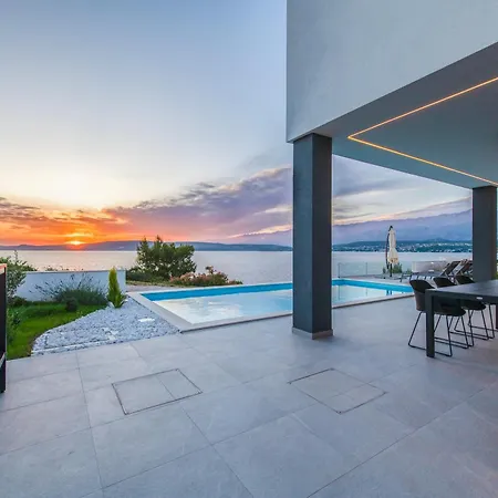 Vila Petrea Novigrad (Dalmatia)