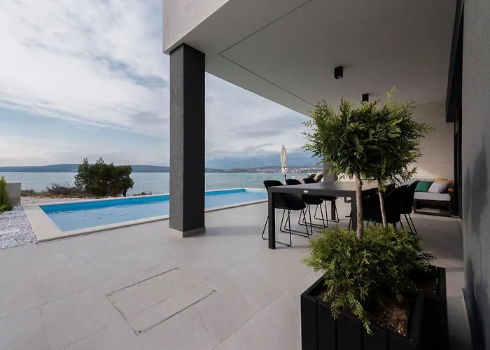 Petrea Vila Novigrad (Dalmatia)