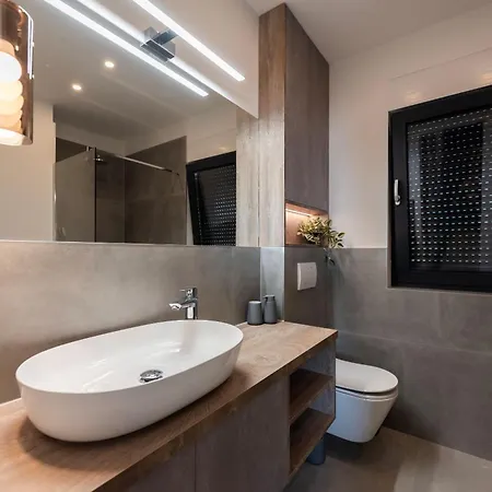 Villa Petrea Novigrad (Dalmatia)
